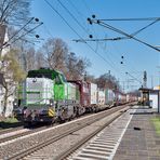 Containerzug in Rheinhausen Ost