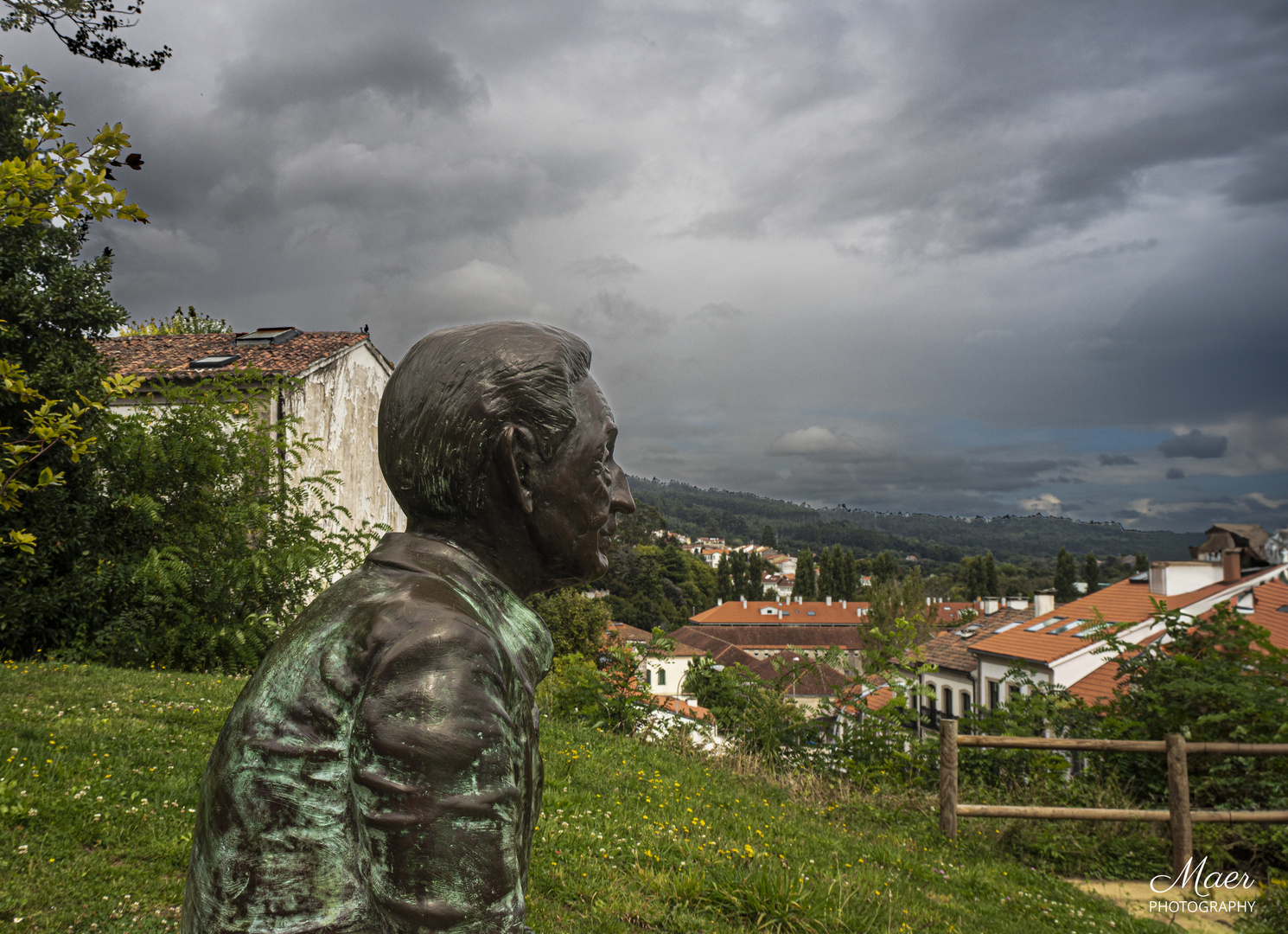 Contemplando el paisaje.