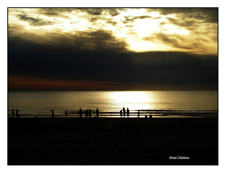 contraluz en la playa