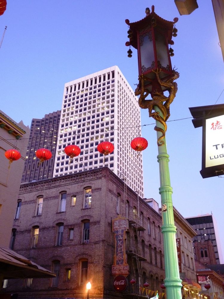 Contrasts in the Streets of San Francisco by Kerstin Nitschke