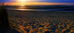 Contre-jour avant le coucher du soleil – Plage de Ronce-les-Bains