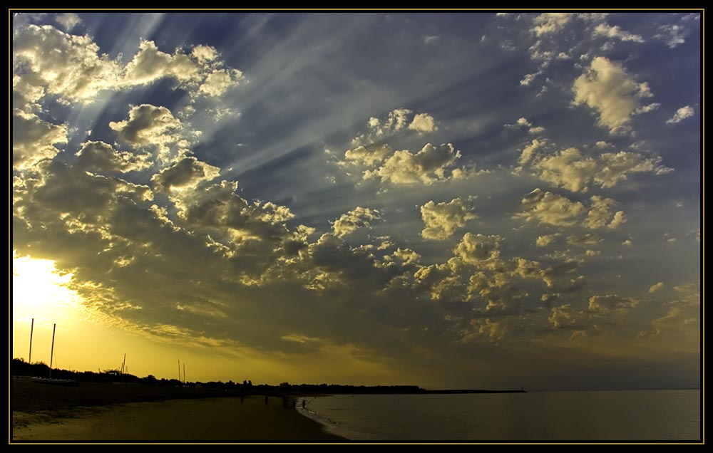 Contre-jour sur la plage de Plaisance