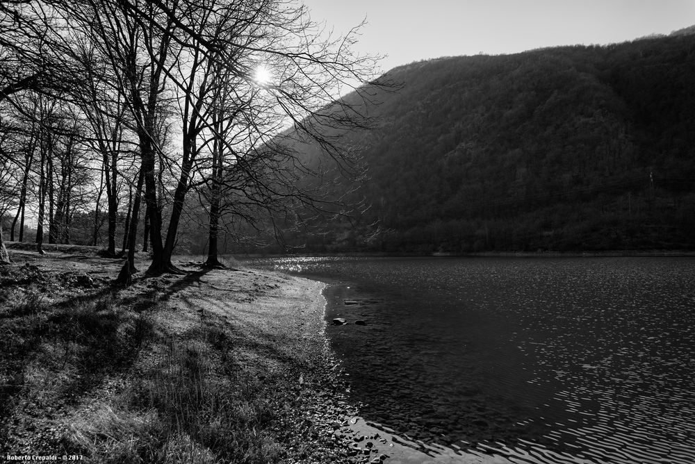 Controluce, lago di Ghirla