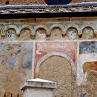 Convento di San Francesco di Susa - Außenansicht - Fresken