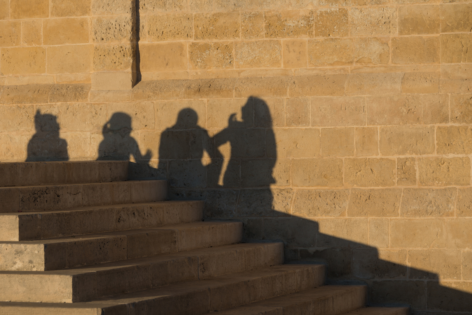 Conversazione davanti al Duomo