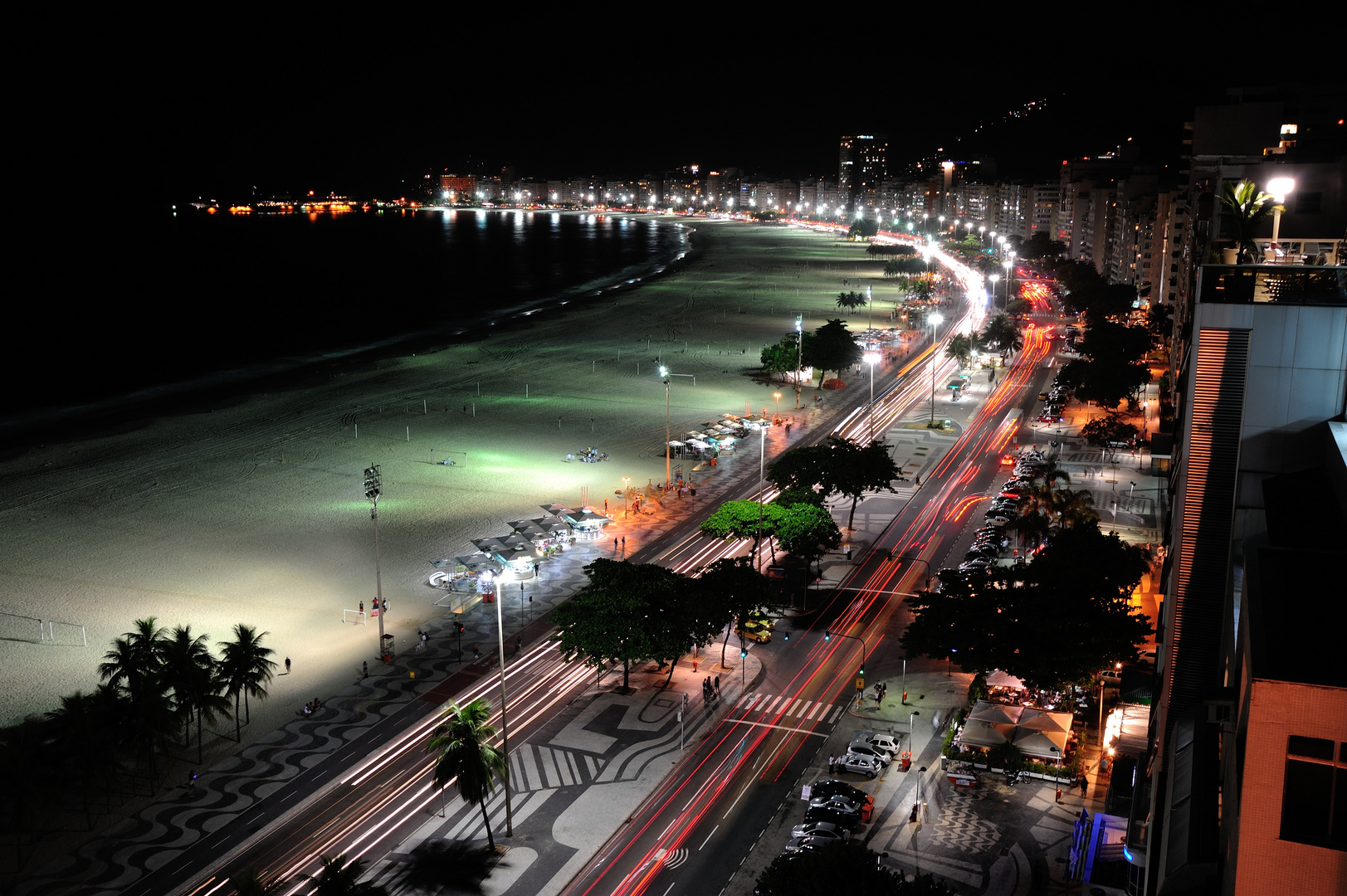 Copacabana bei Nacht