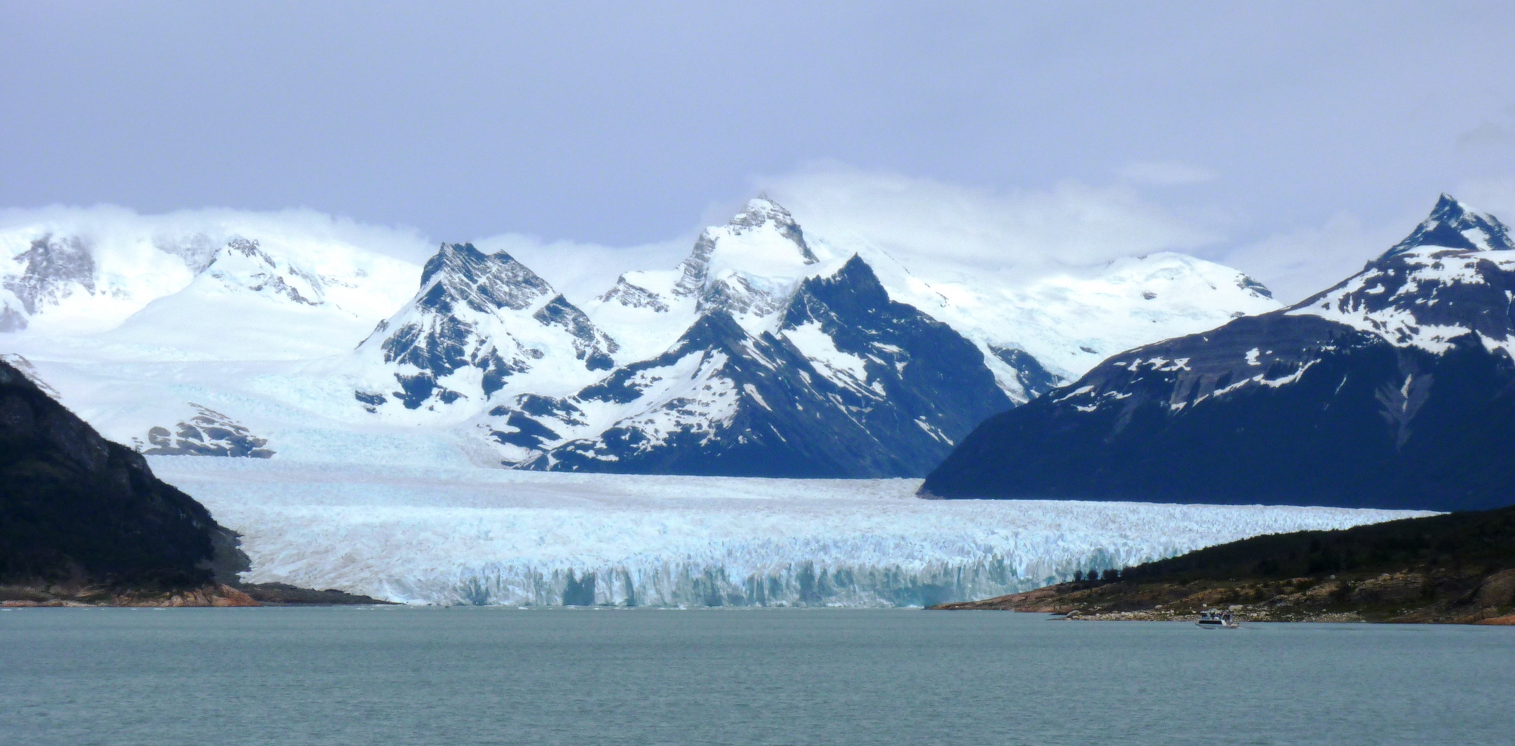 Cordillera, glaciar y Lago Argentino 2