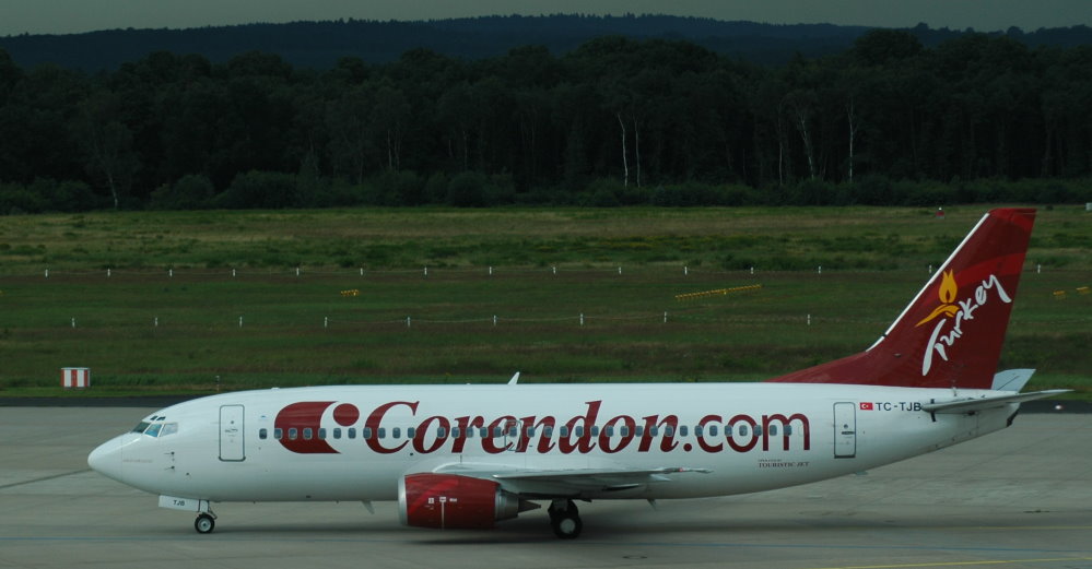 Corendon.com - Boeing 737 - 3Q8