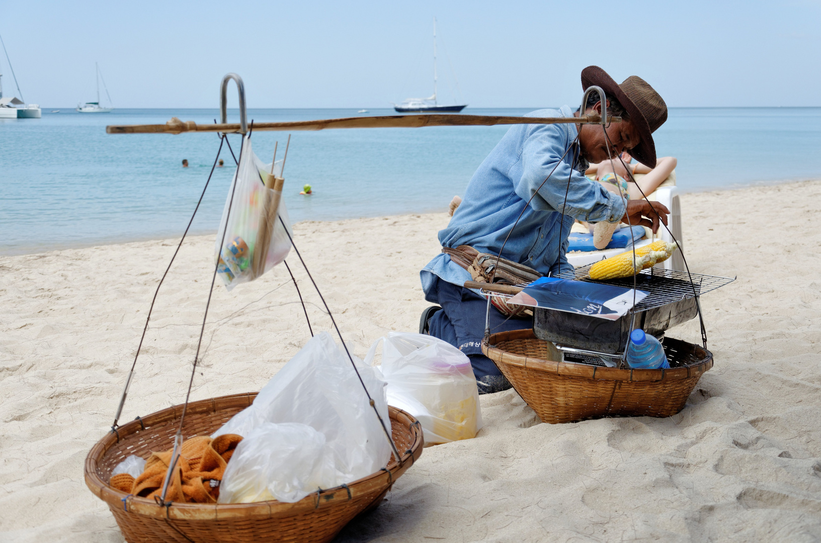 corn man vom Nai Yang Beach, Phuket, Februar 2013