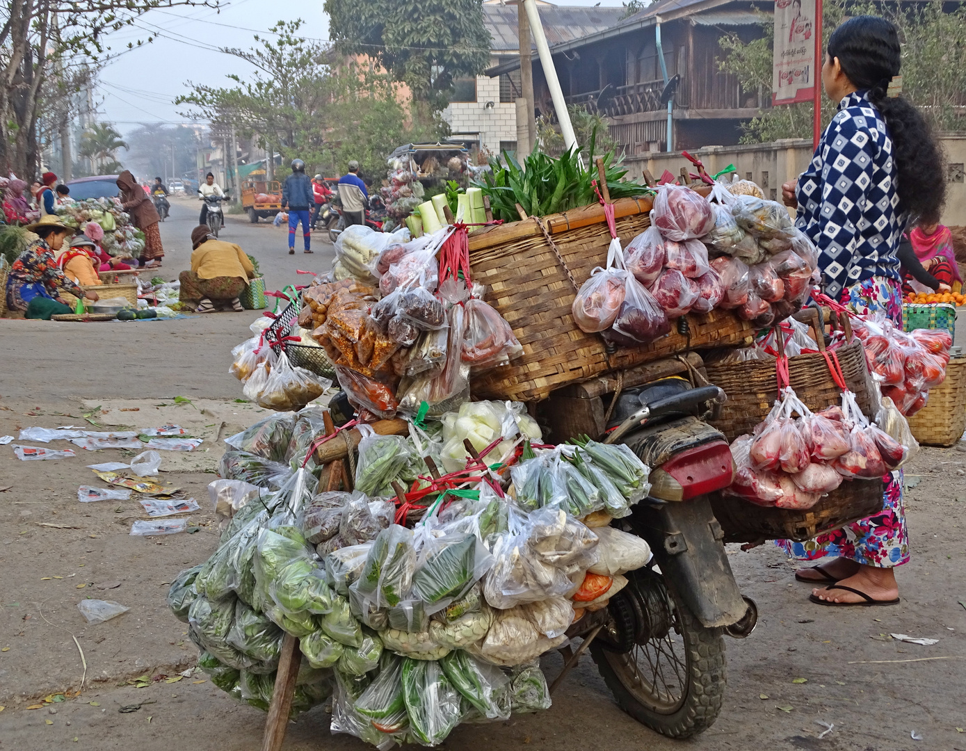 Corner shop on wheels