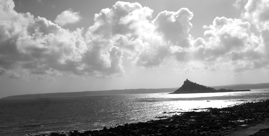 Cornwall -- St. Michael's Mount (schwarz-weiß)