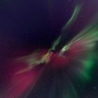 Corona Aurora Borealis über finnisch Lappland