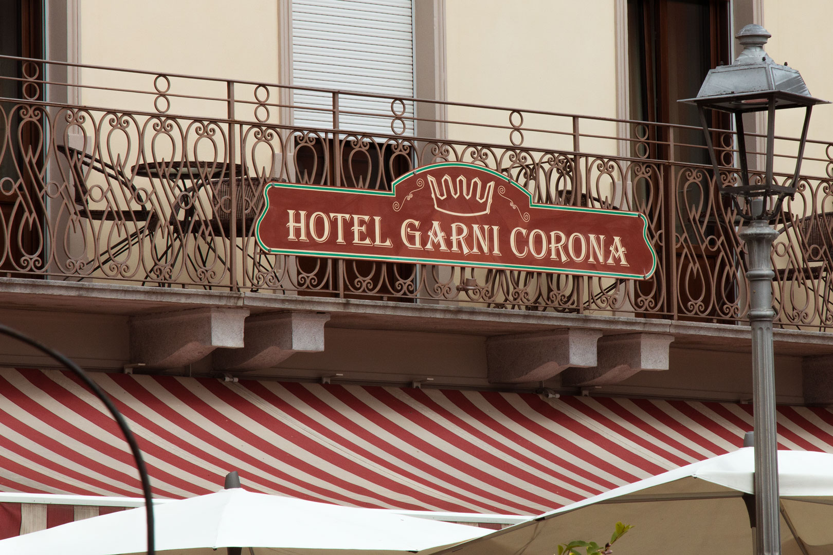 Corona-Hotel