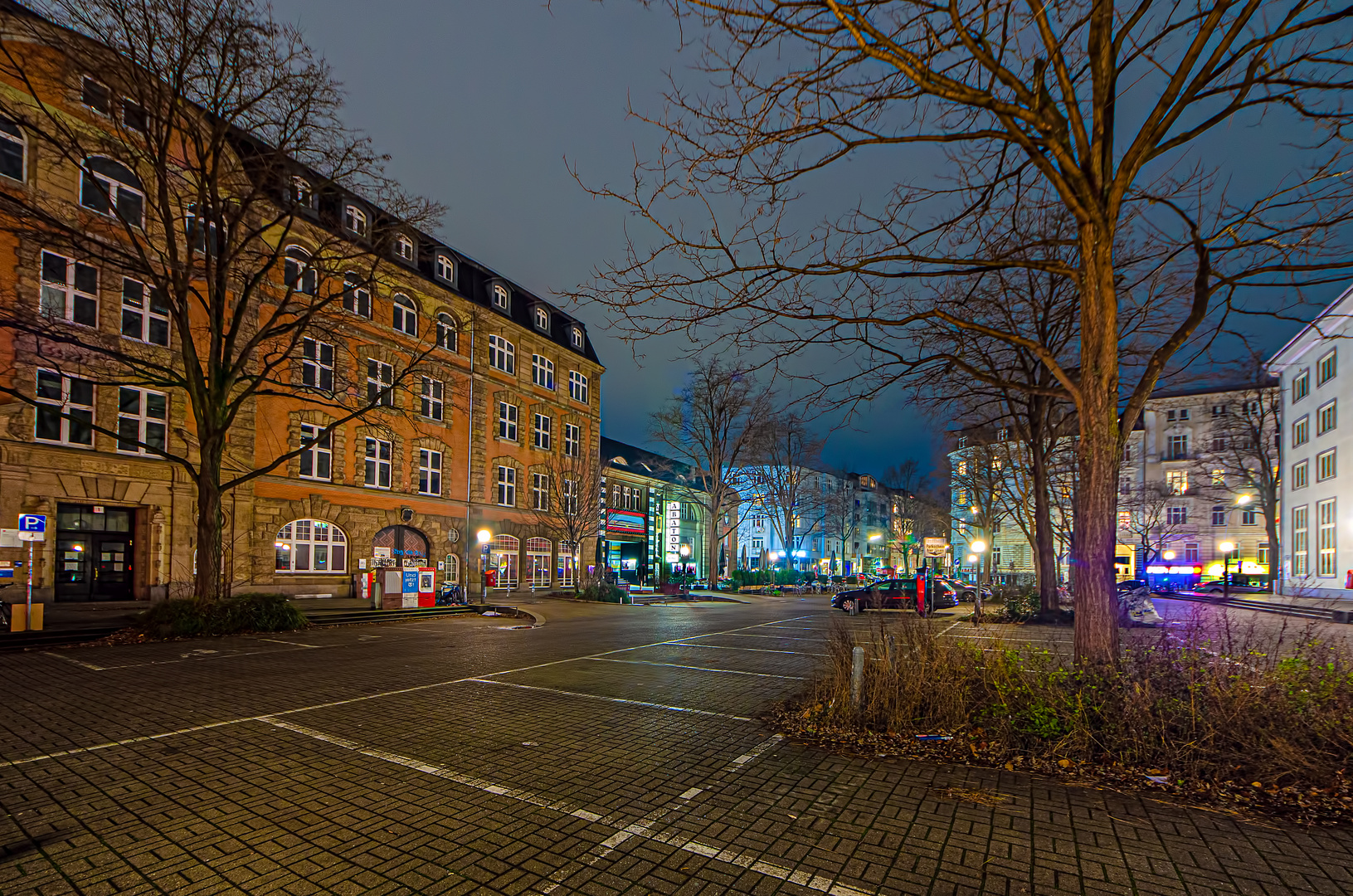 Corona und der leere Parkplatz