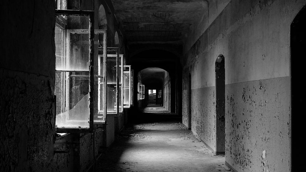 - corridor to nowhere -