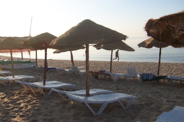 Corsa sulla spiaggia,all'alba