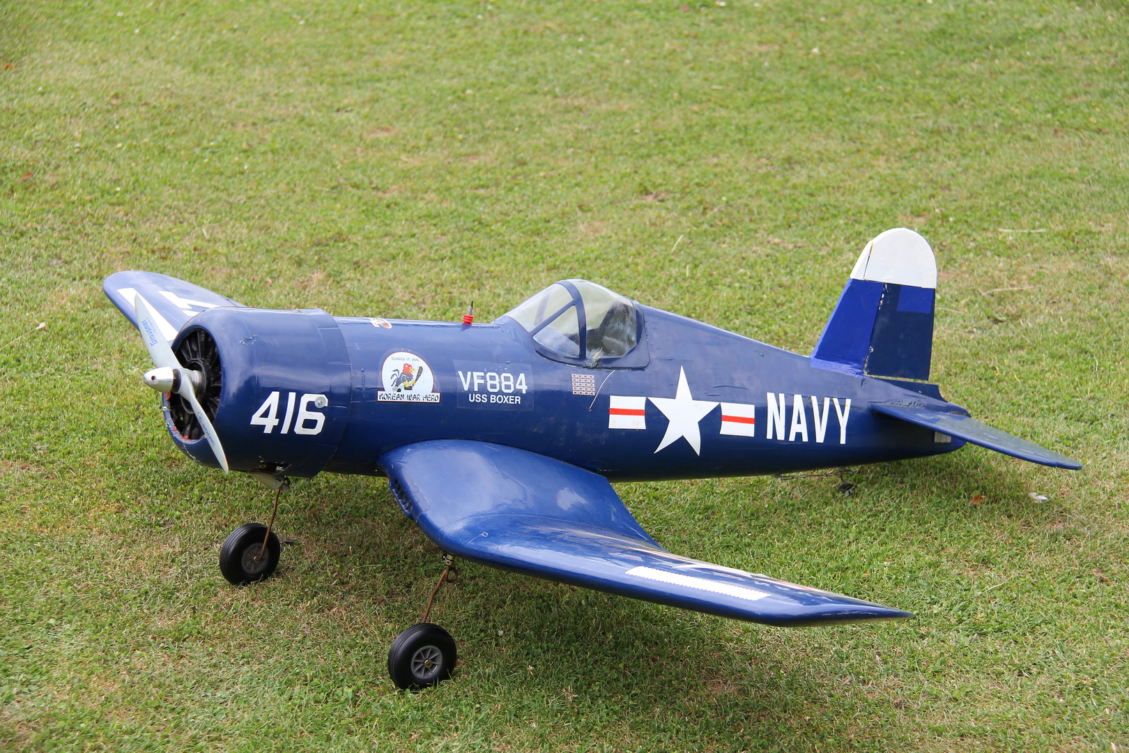 Corsair F4U