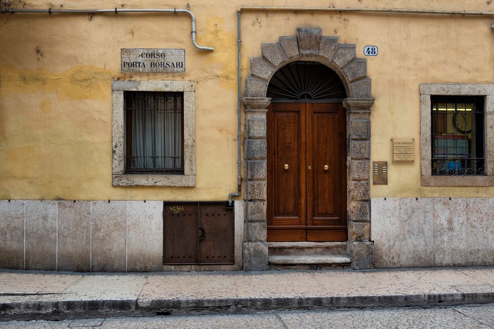 Corso Porta Borsari, Verona