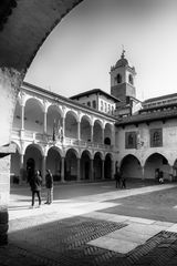 Cortile del Broletto di Novara