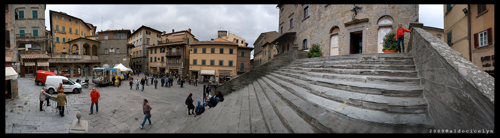 Cortona- Piazza della Repubblica