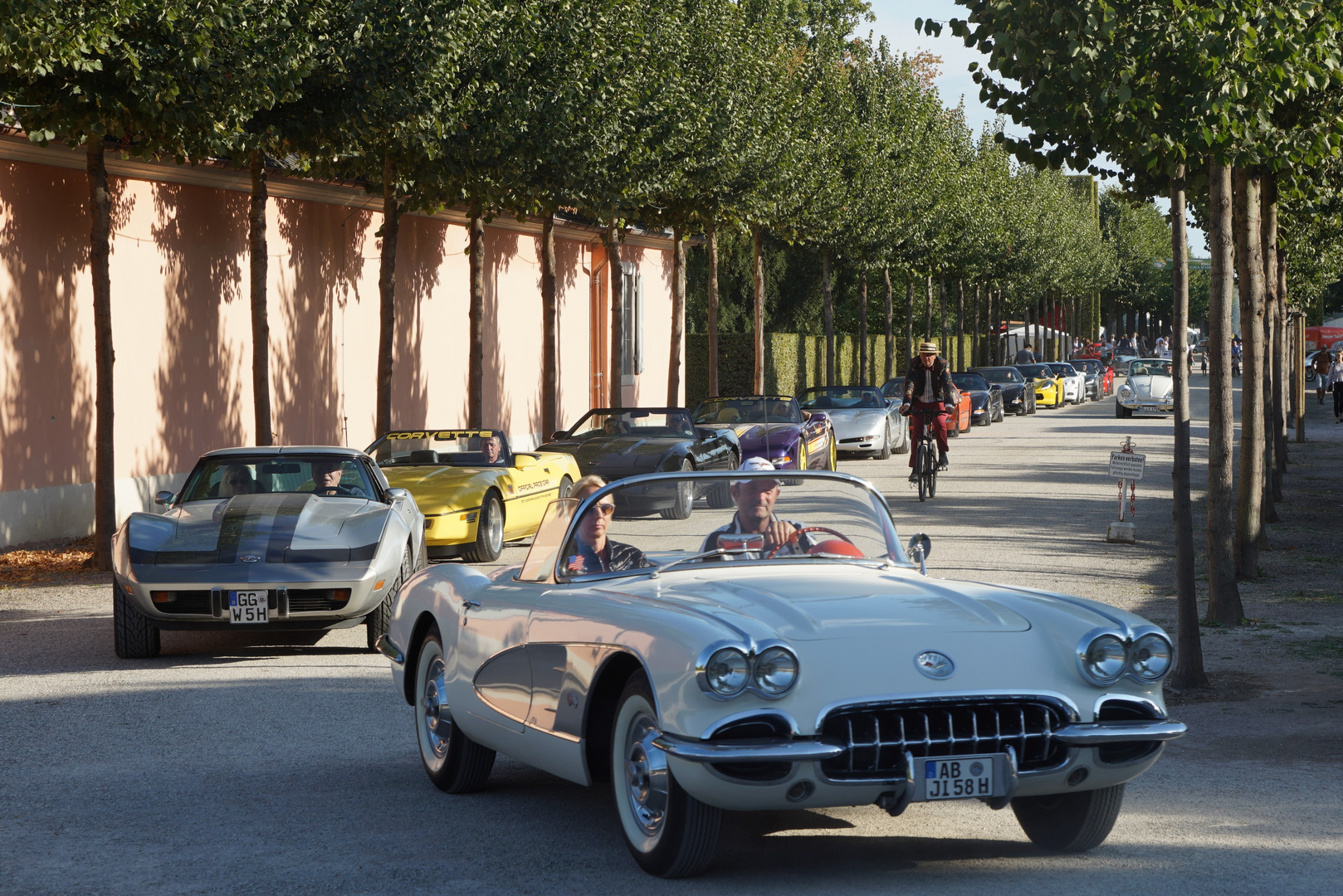 Corvette Ausfahrt Schwetzingen Foto & Bild oldtimer, automobile