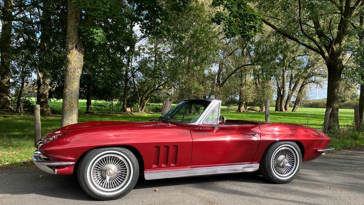 Corvette C2 Stingray Cabrio (1966)
