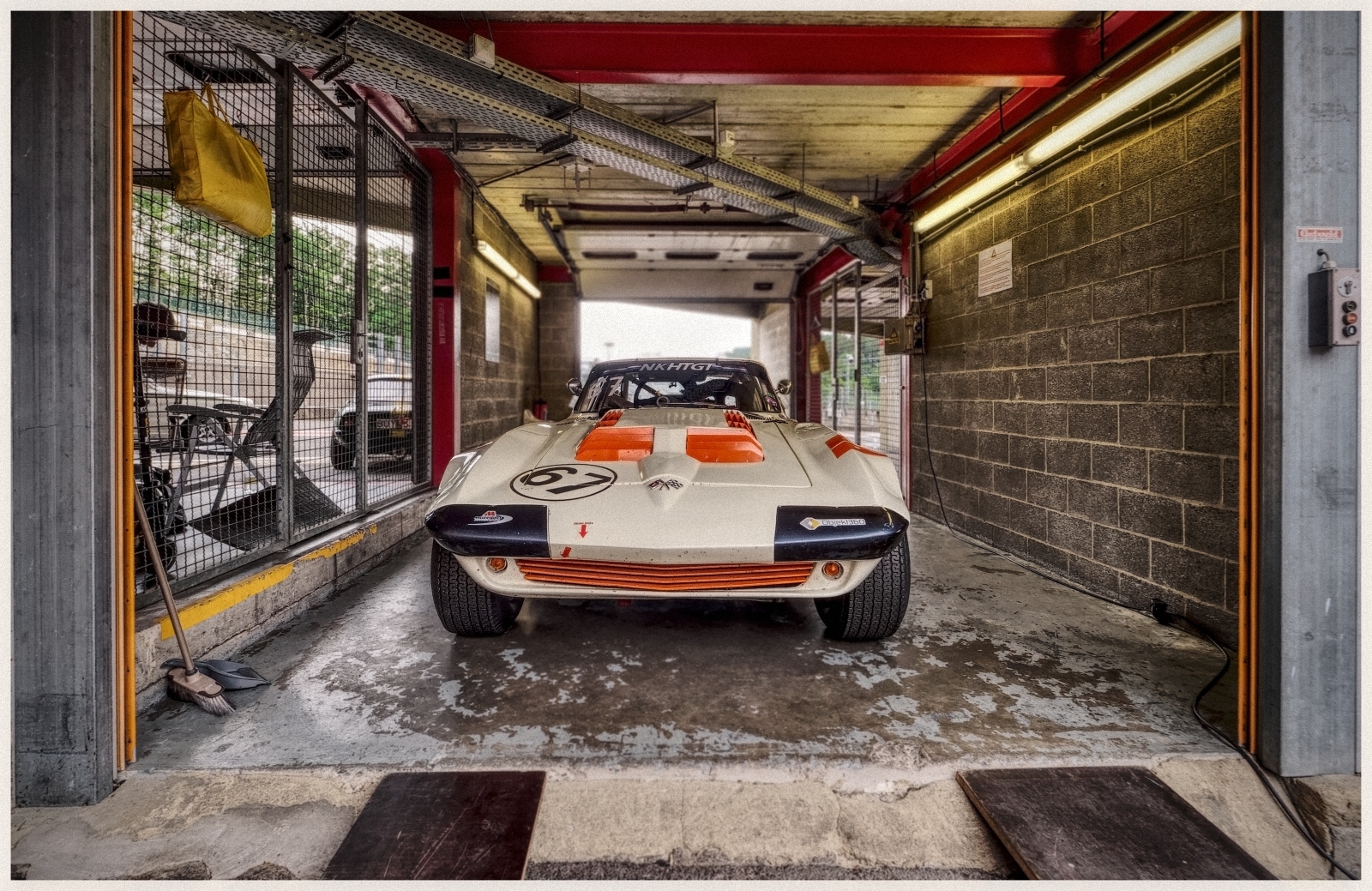 Corvette Orange White 