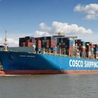 Cosco Denmark vor Blankenese