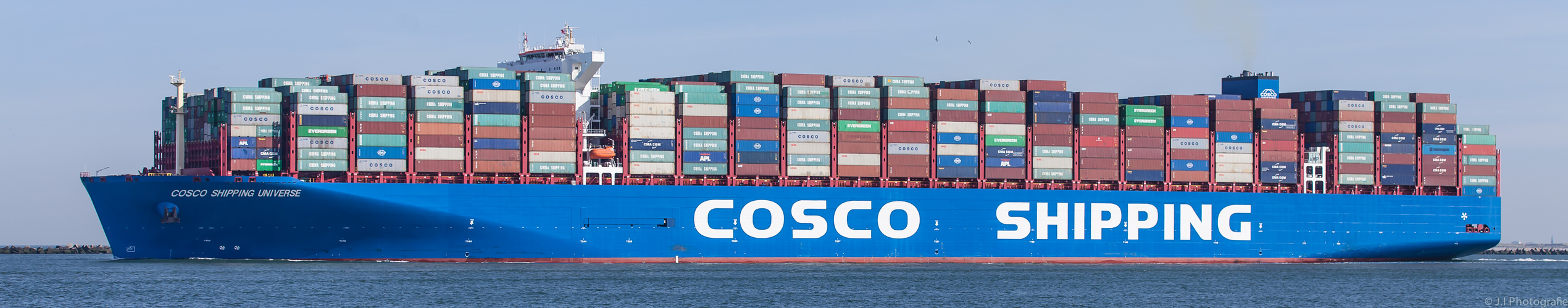 COSCO SHIPPING UNIVERSE