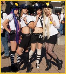 Cosplay 2011: Lolita-Cops