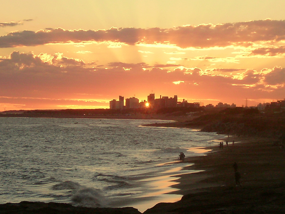 COSTA BONITA,QUEQUEN