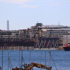 Costa Concordia im Hafen von Genova Voltri