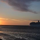 Costa Pacifica vor Cuxhaven