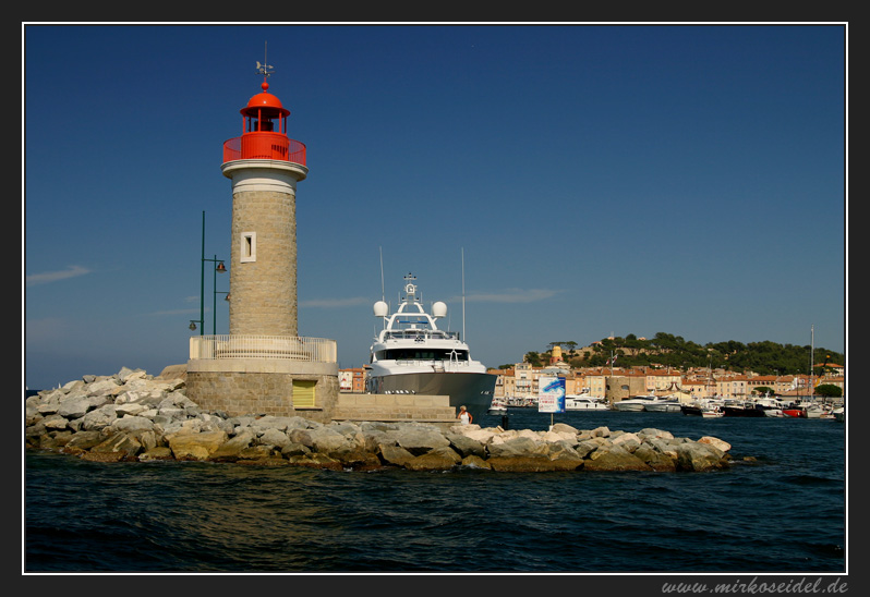 Côte d' Azur - Hafeneinfahrt St. Tropez