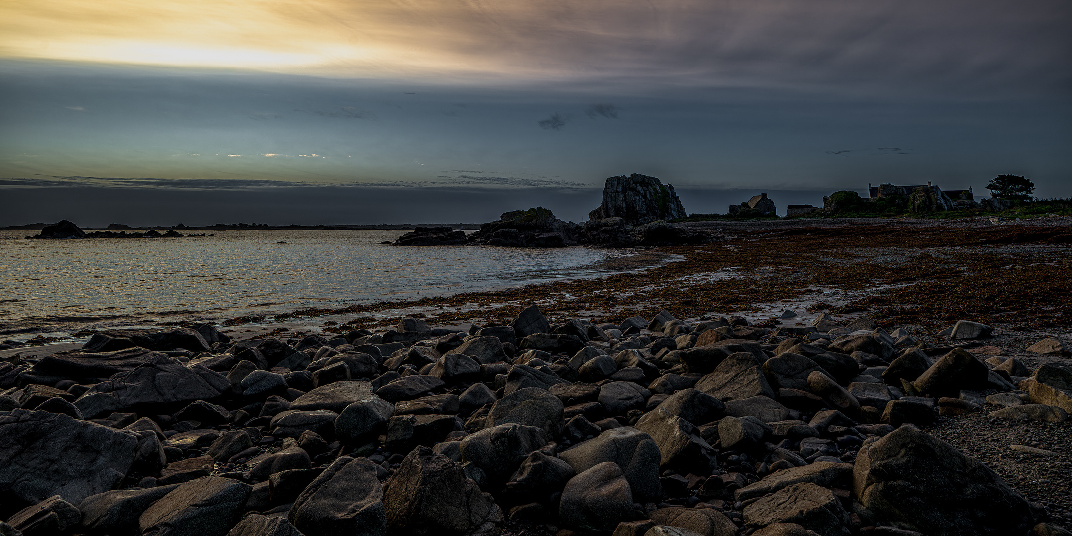 Côte de Granit Rose 33