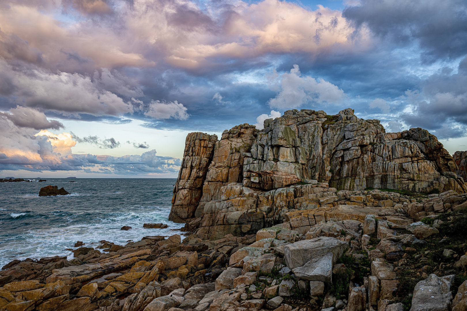 Côte de Granit Rose 71