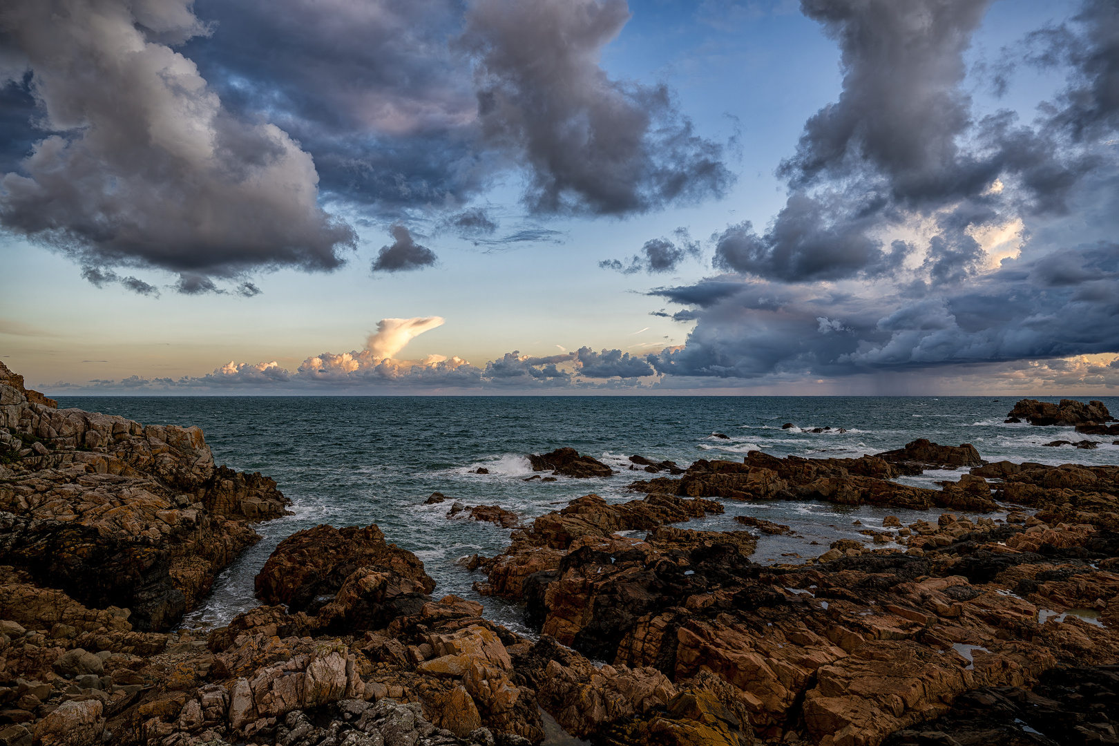 Côte de Granit Rose 73