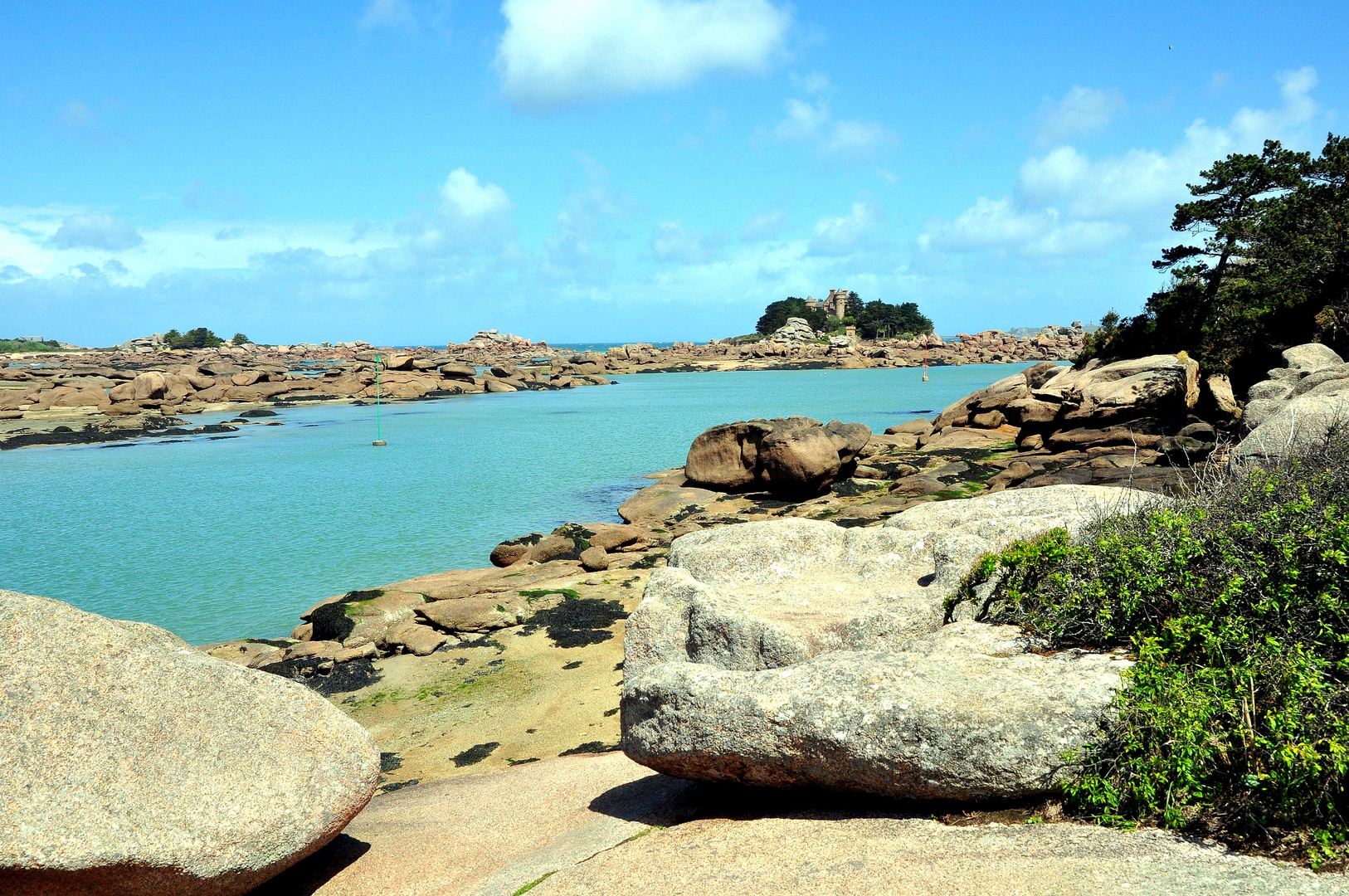 côte de granit rose (bretagne ) !