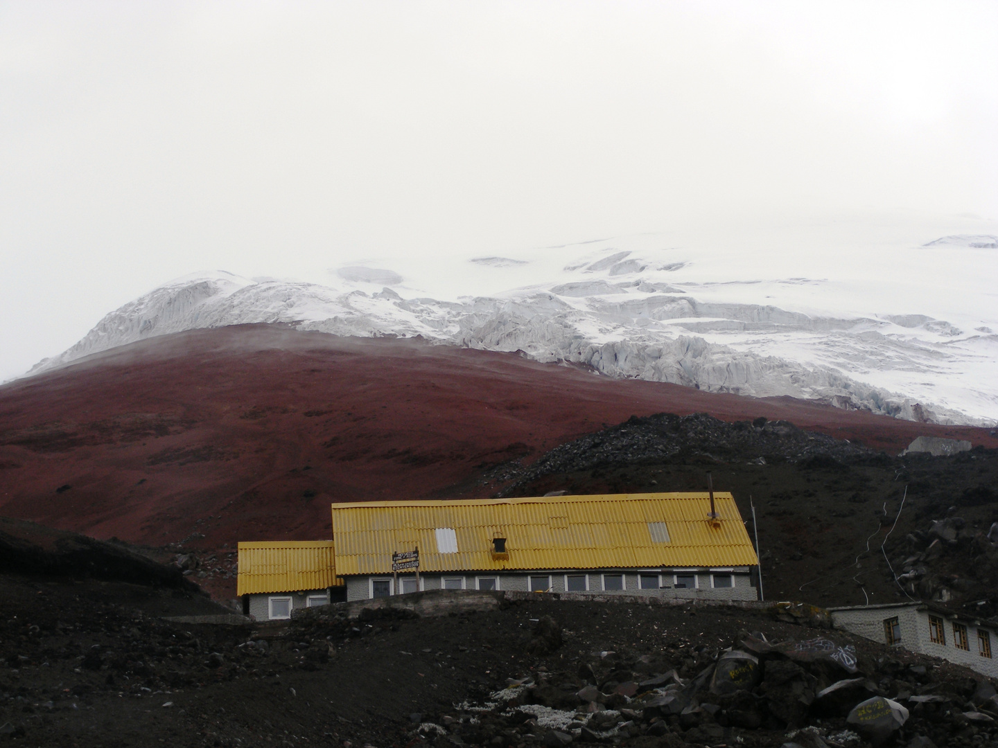 COTOPAXI VOLCAN EN EL ECUADOR