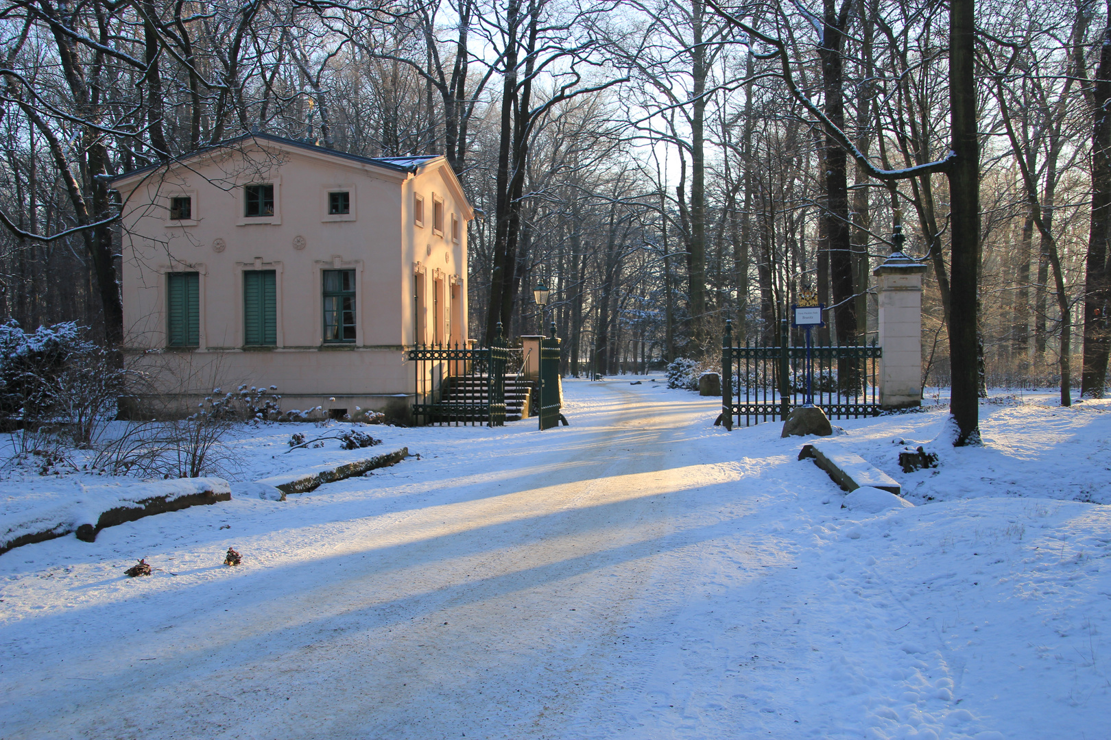 Cottbus, Torhaus im Branitzer Park