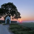 Couché de soleil sur la chapelle.