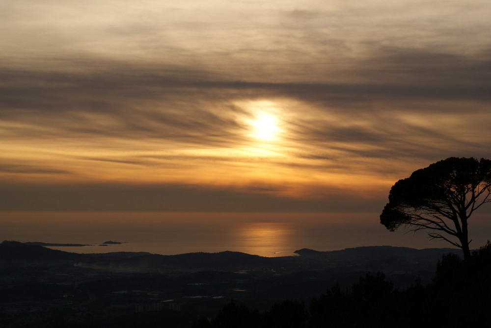 Couché de soleil sur la Rade de Toulon photo et image paysages, mers et océans, nature Images