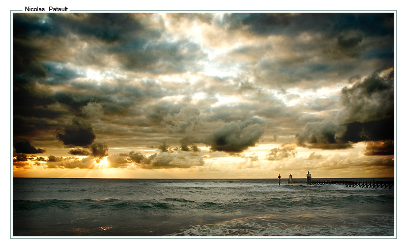 Coucher de soleil à Capbreton, dans les Landes.