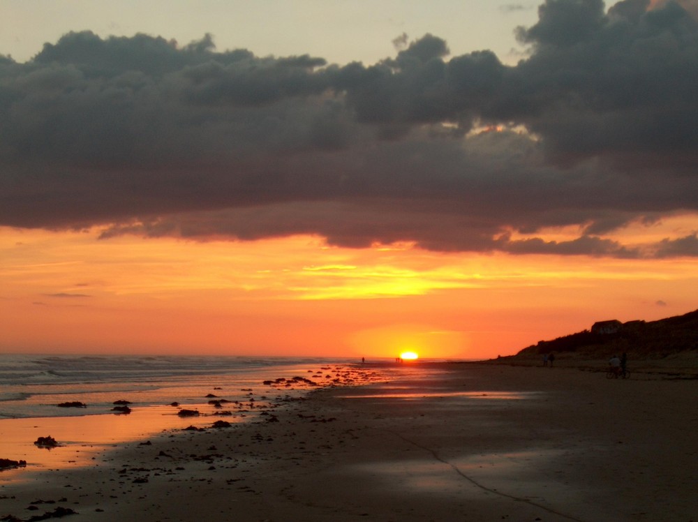 Coucher de soleil à la Tranche sur Mer 06