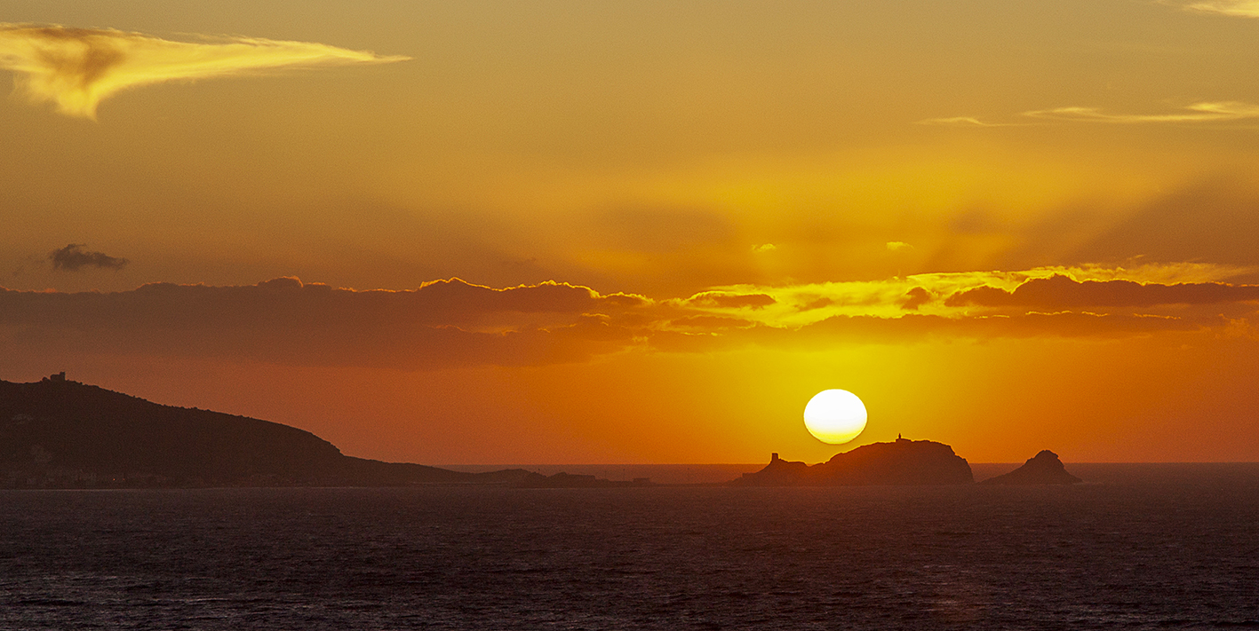 coucher de soleil à l'Ile Rousse