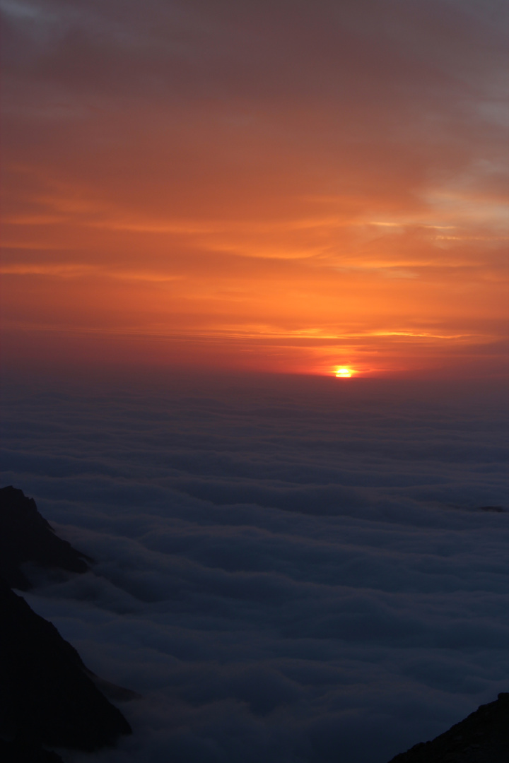 Coucher de soleil au Pic du Midi 1