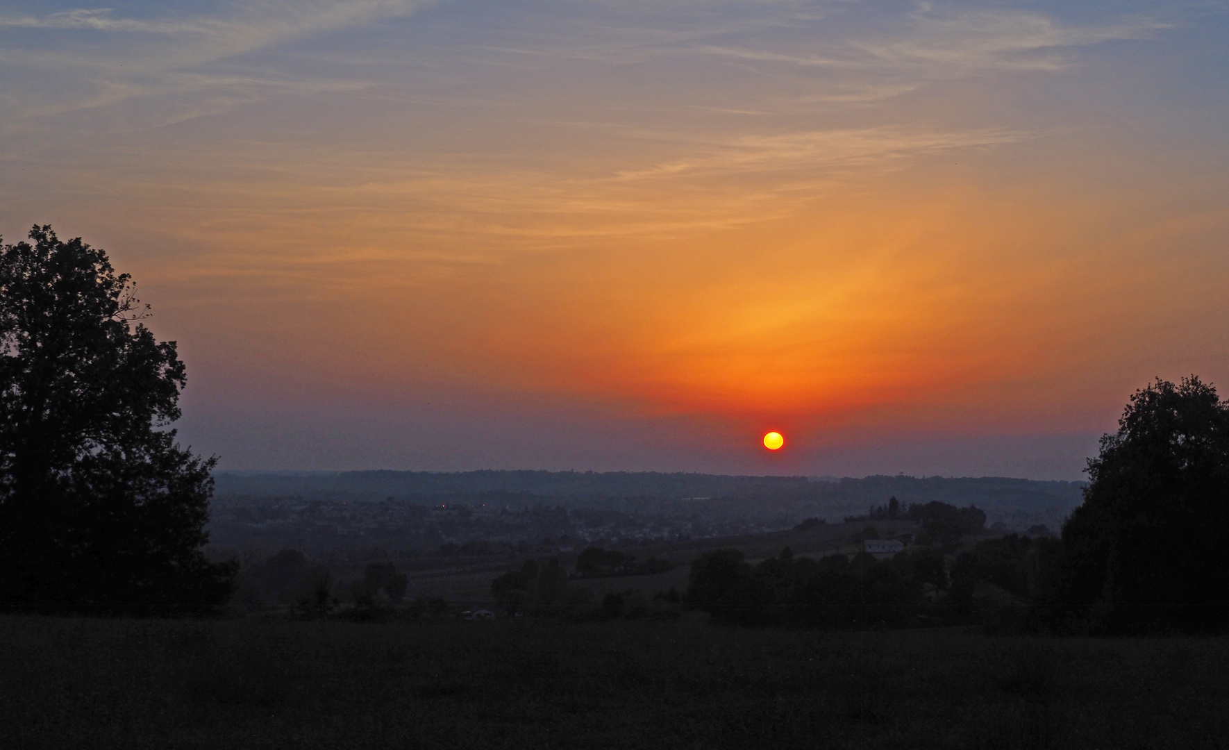 Coucher de soleil automnal près de chez moi