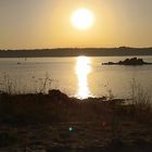 Coucher de soleil dans la baie de l'Arguenon (Bretagne)