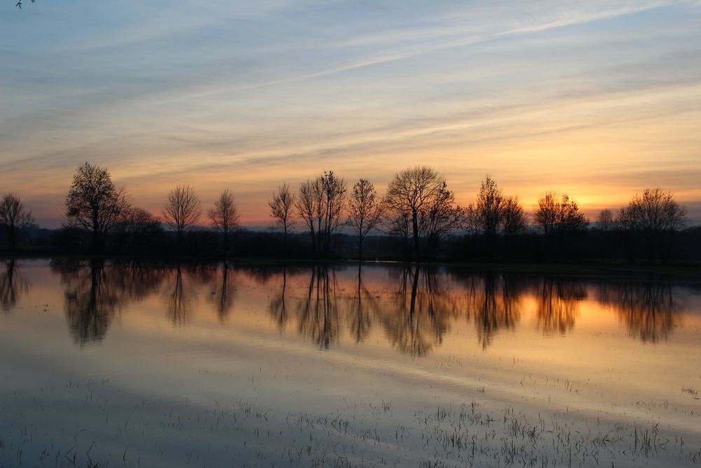 coucher de soleil dans le Ried