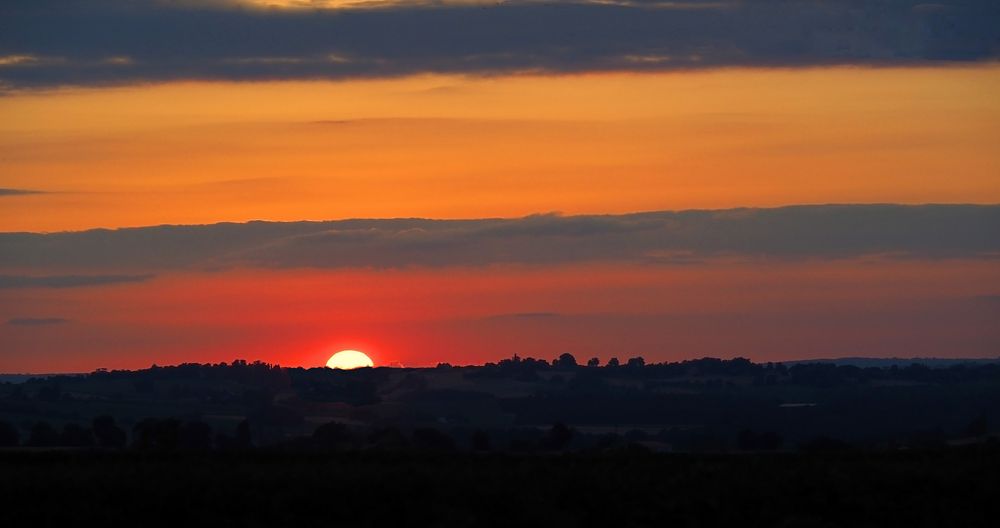 Coucher de soleil devant chez moi  